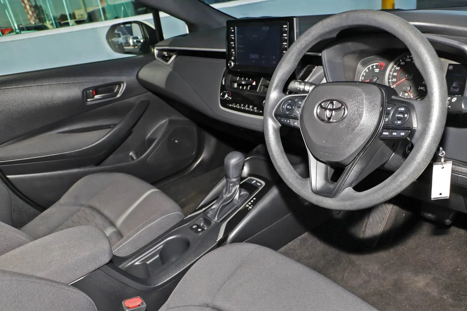 2022 Toyota Corolla Gallery Image 6