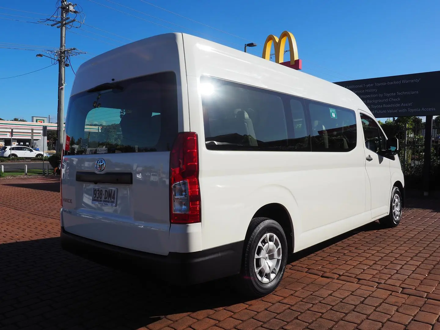 2021 Toyota Hiace Gallery Image 6