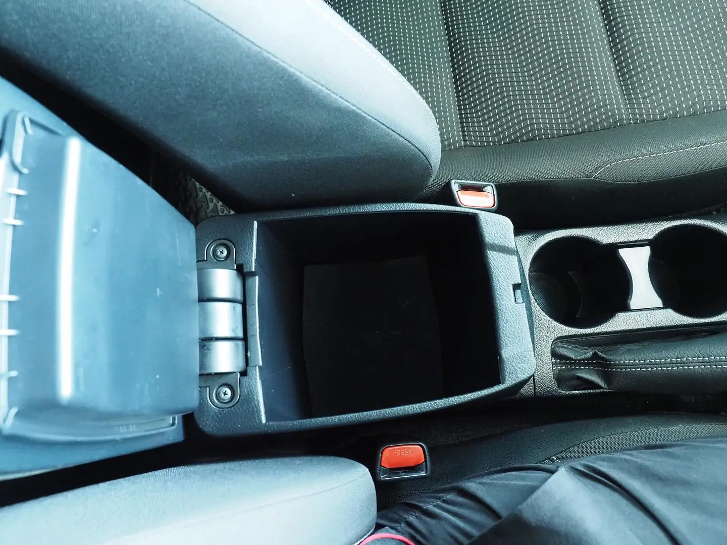 2018 Toyota Corolla Gallery Image 23