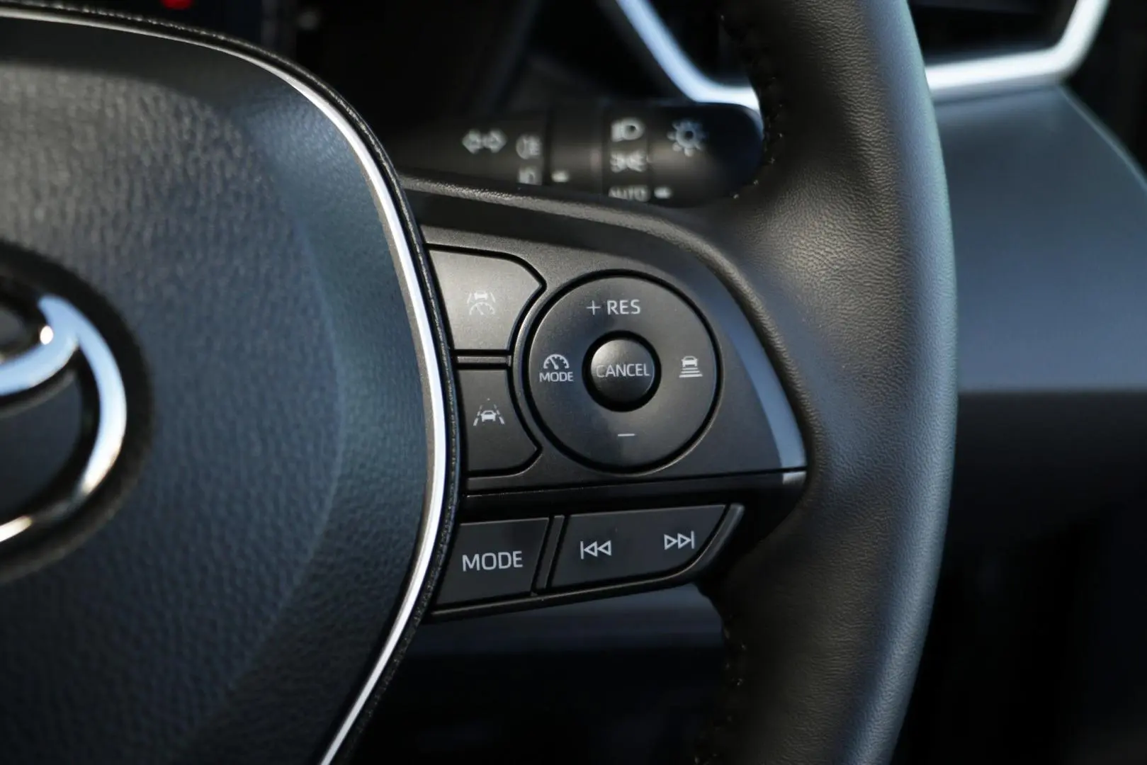 2025 Toyota Corolla Gallery Image 18
