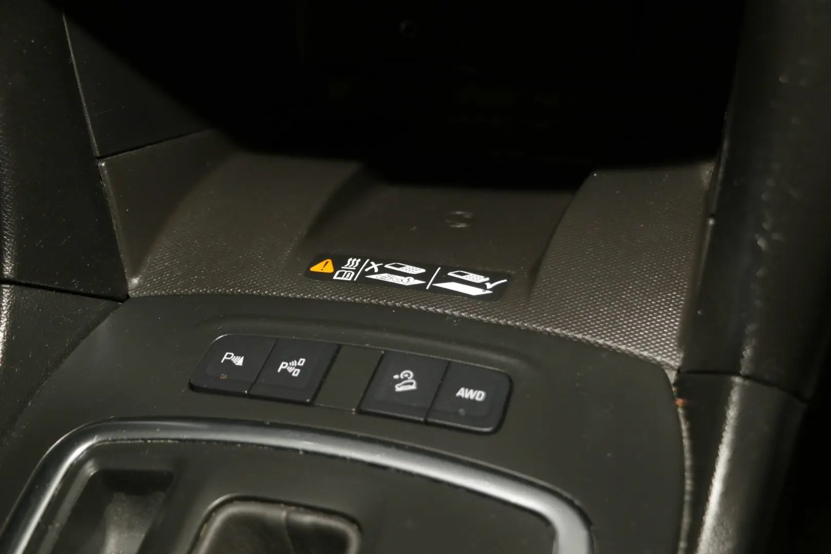 2018 Holden Equinox Gallery Image 16