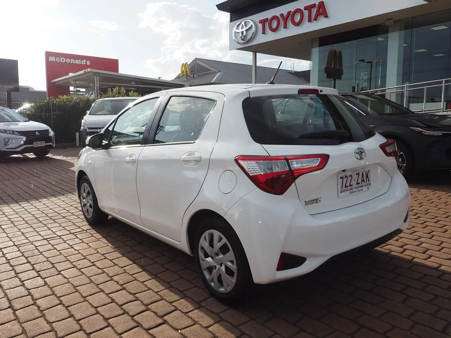 2019 Toyota Yaris Image 5