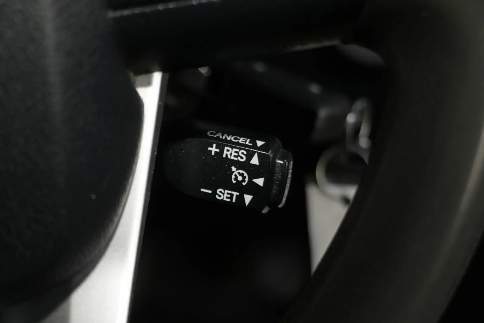 2016 Toyota Hilux Gallery Image 17