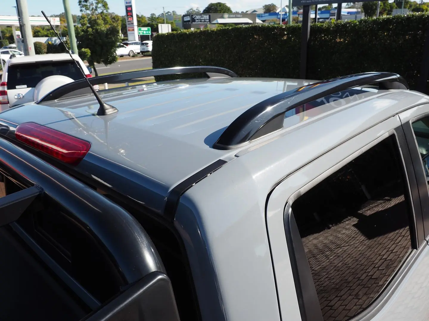 2021 Nissan Navara Gallery Image 8