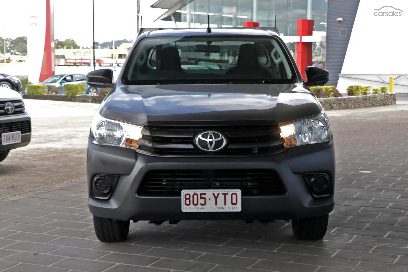 2019 Toyota Hilux Image 3