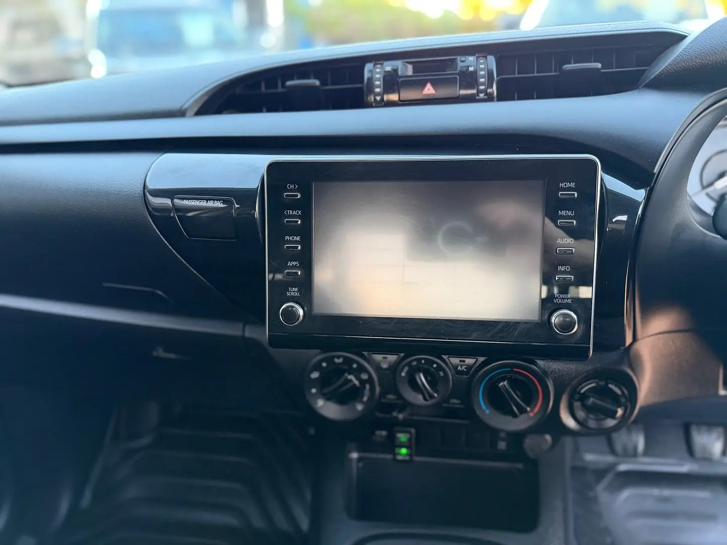 2023 Toyota Hilux Gallery Image 19
