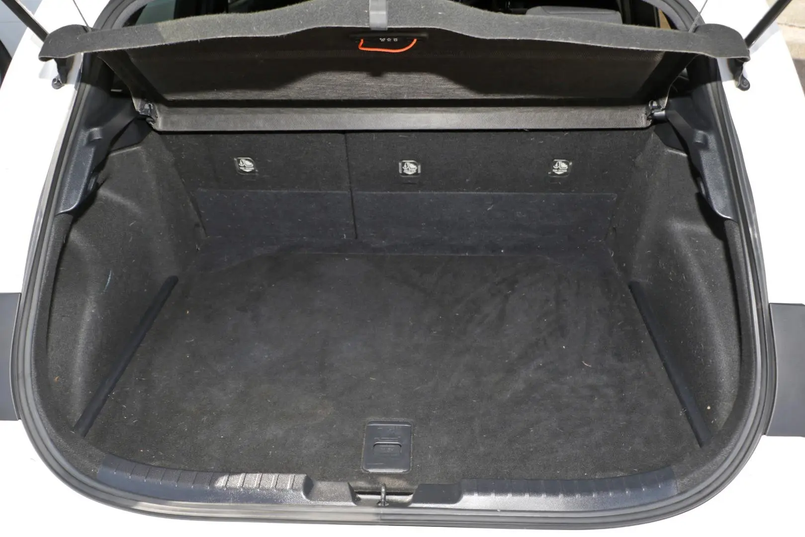 2019 Toyota Corolla Gallery Image 21