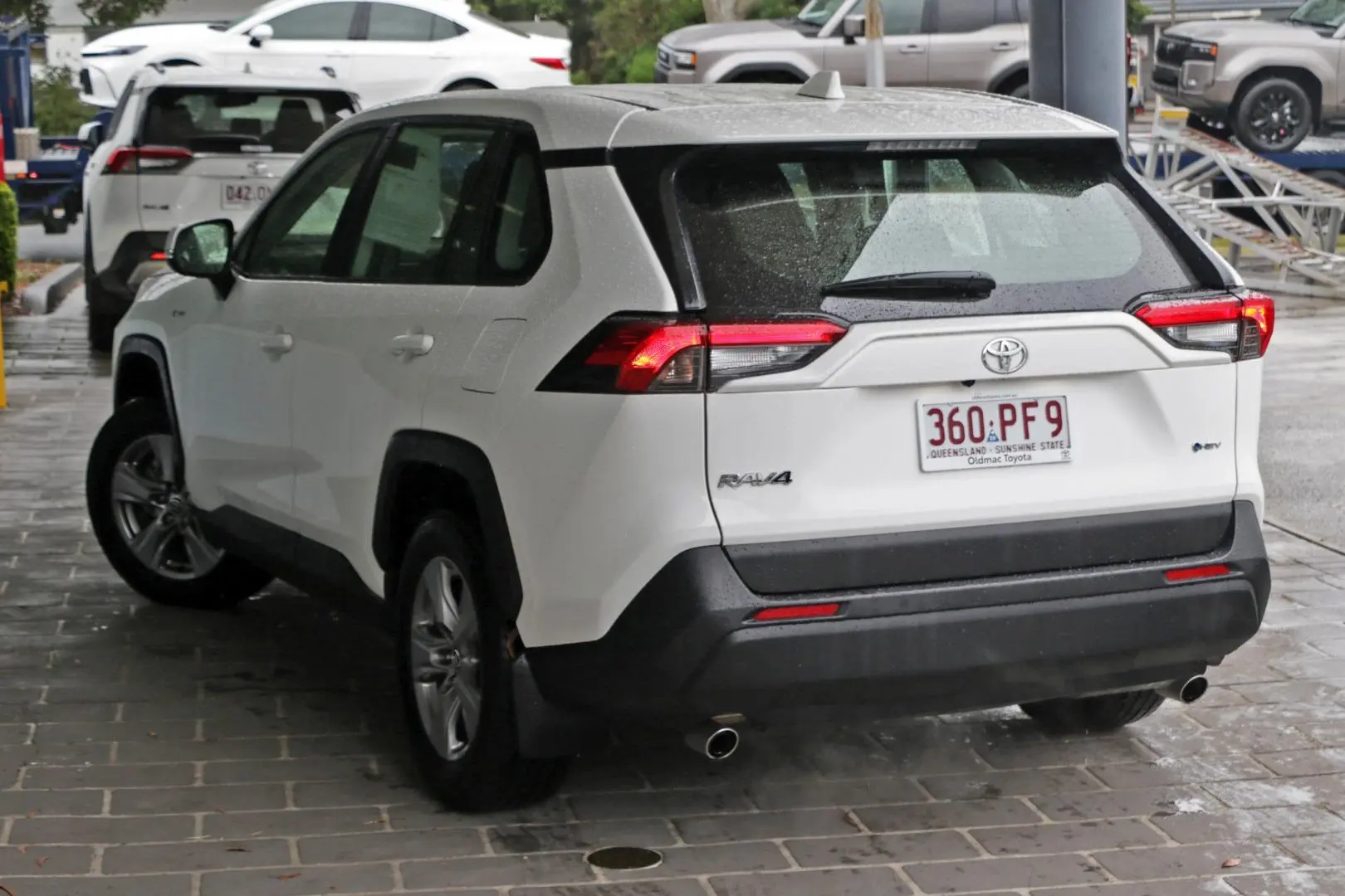 2025 Toyota RAV4 Gallery Image 3