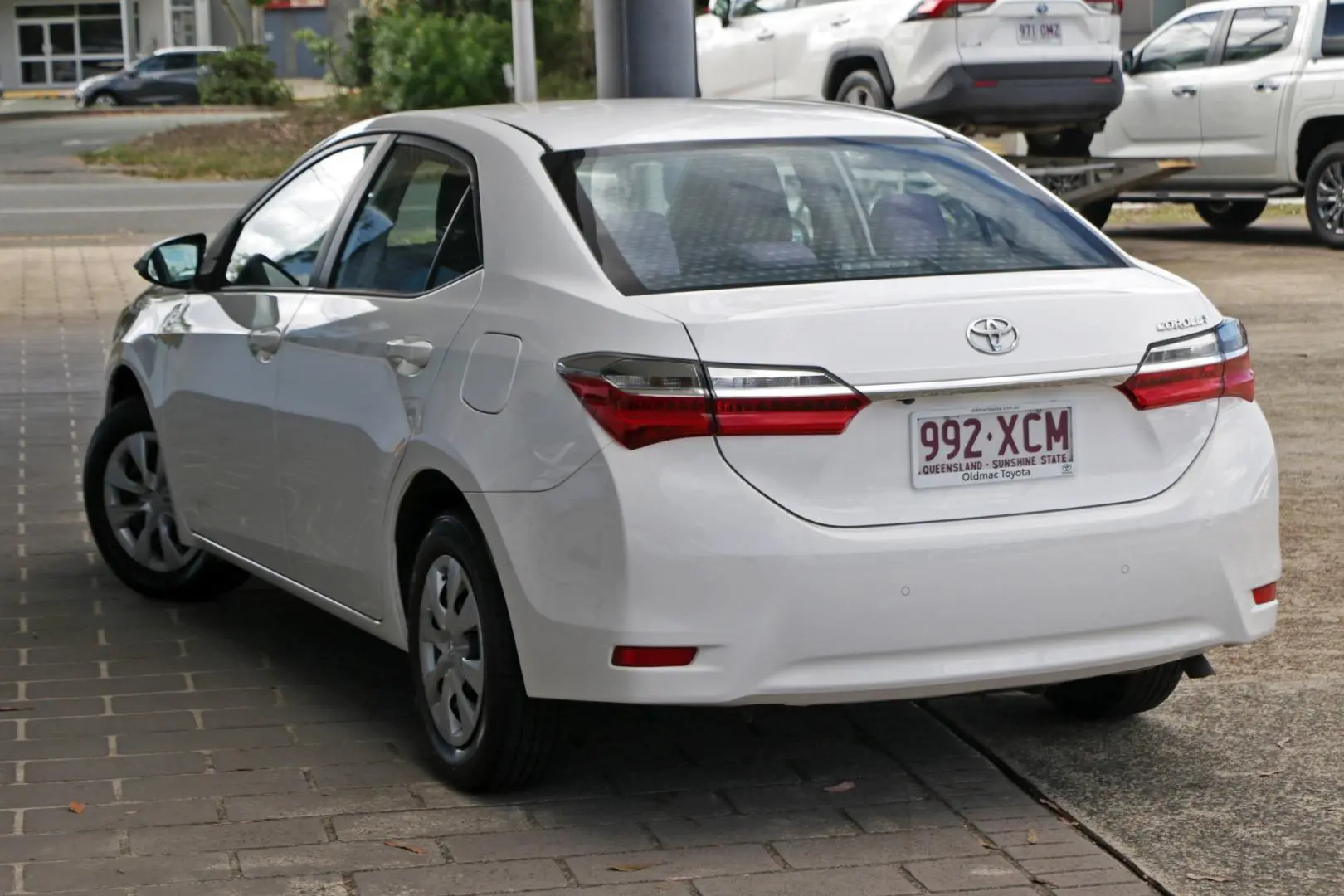 2017 Toyota Corolla Gallery Image 2