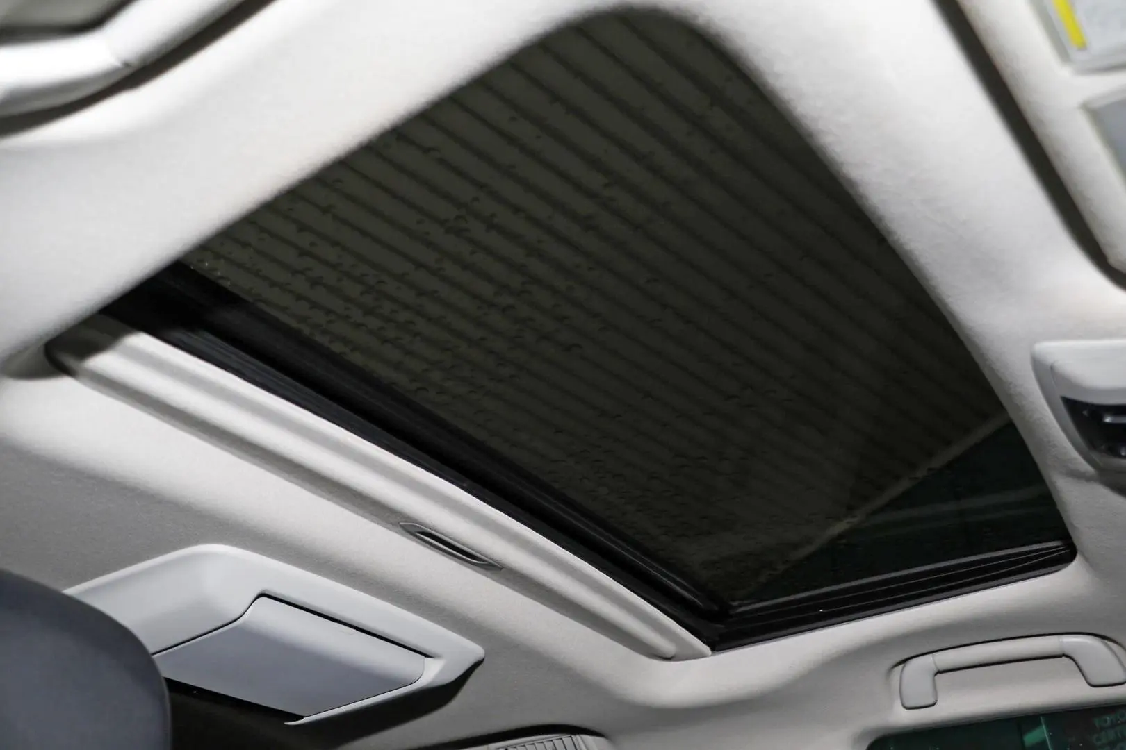 2023 Toyota Landcruiser Prado Gallery Image 14