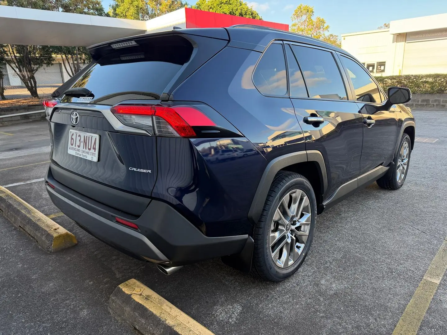 2021 Toyota RAV4 Gallery Image 6