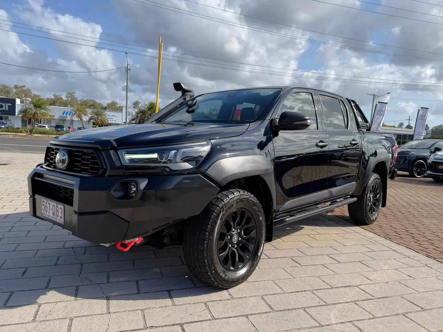 2022 Toyota Hilux Gallery Image 14