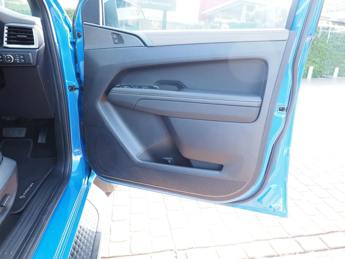 2023 Volkswagen Amarok Gallery Image 22