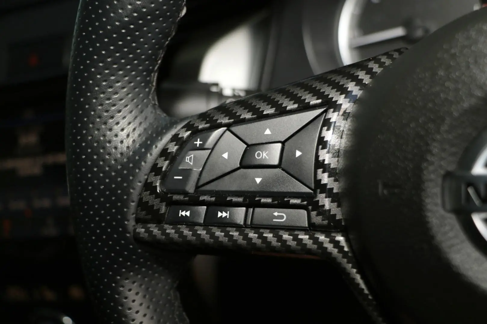 2024 Nissan Navara Gallery Image 15