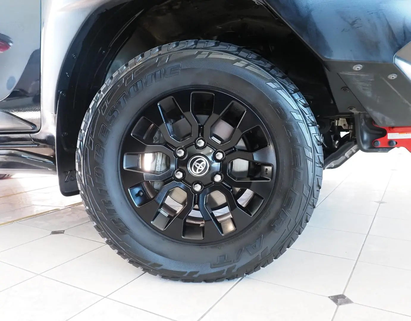 2022 Toyota Hilux Gallery Image 12