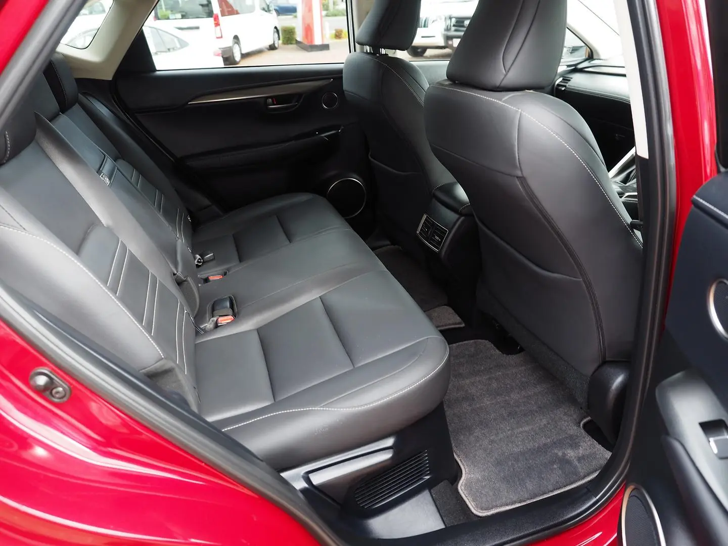 2018 Lexus NX Gallery Image 8