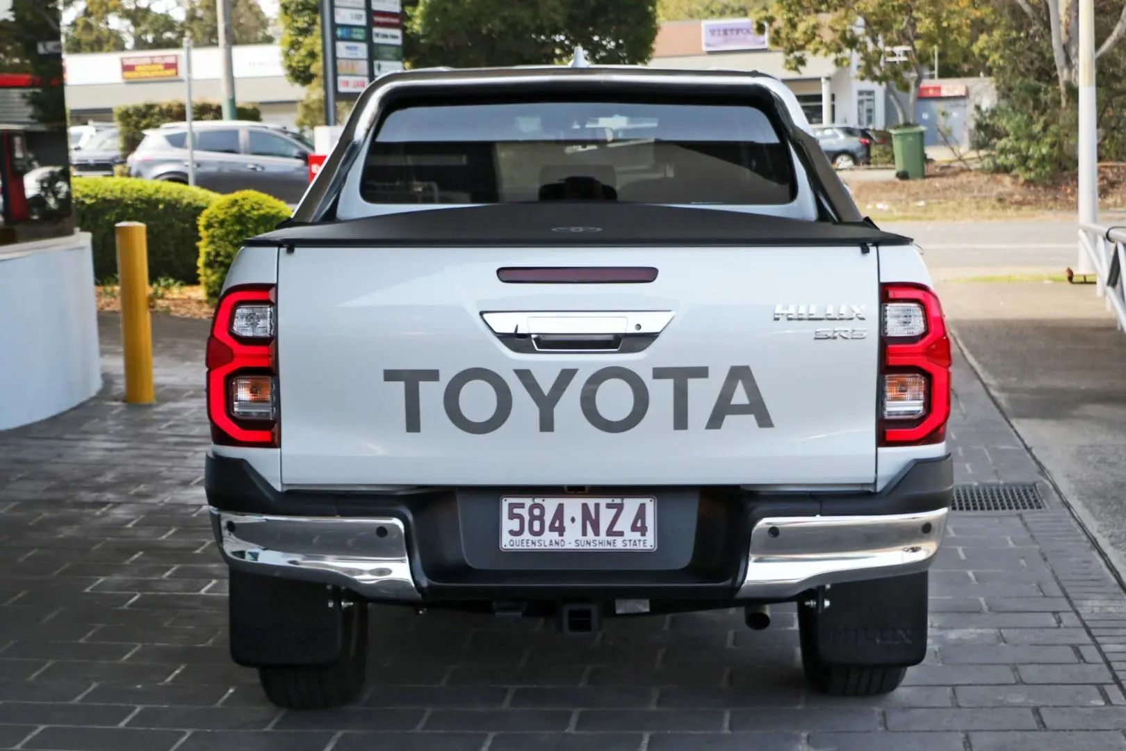 2023 Toyota Hilux Gallery Image 5