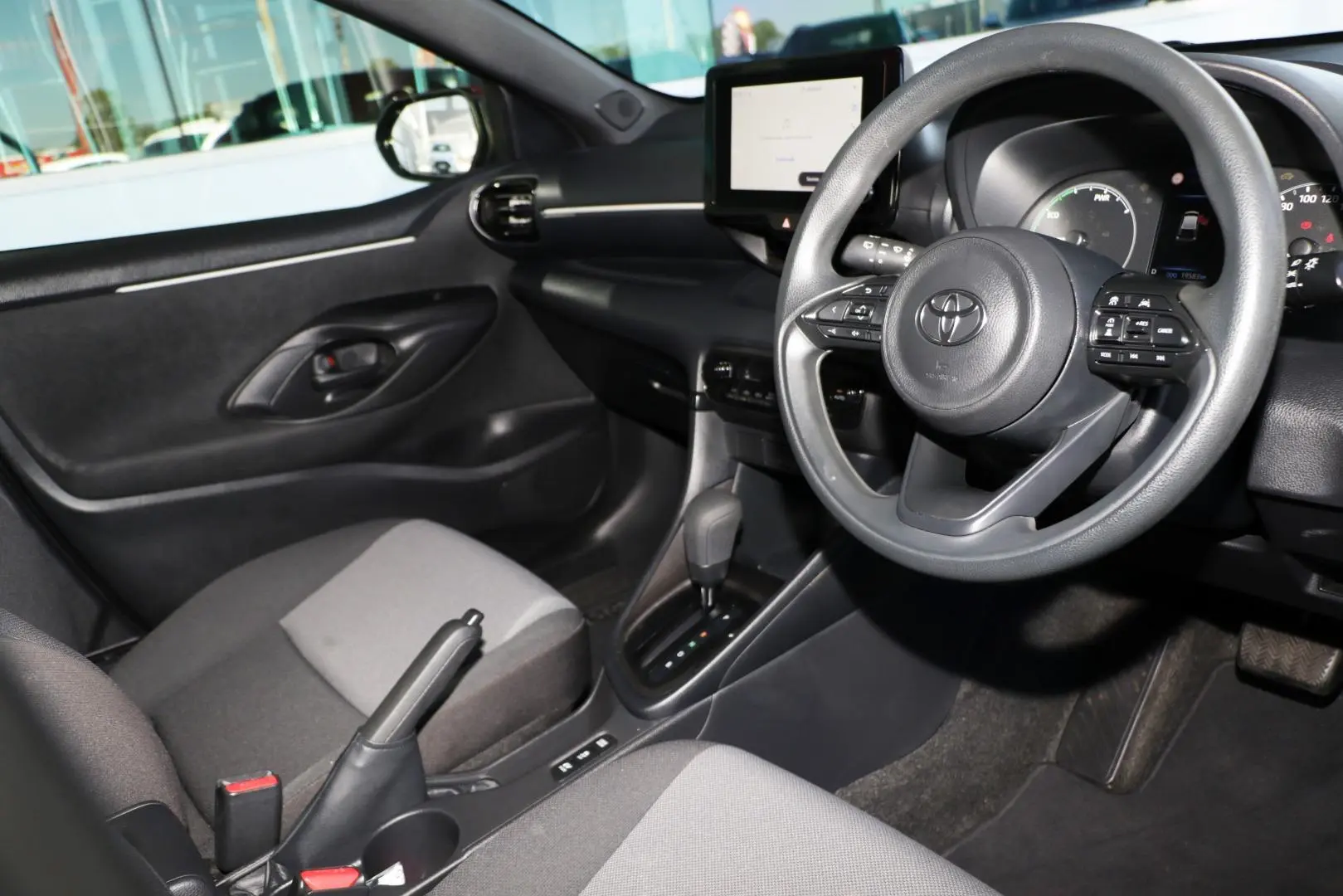 2024 Toyota Yaris Gallery Image 6