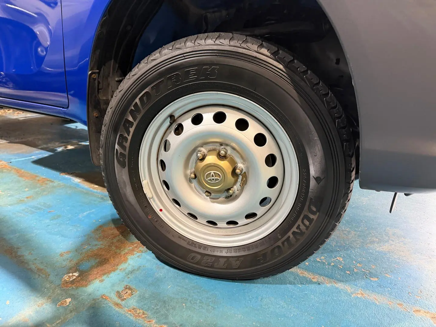 2019 Toyota Hilux Gallery Image 8