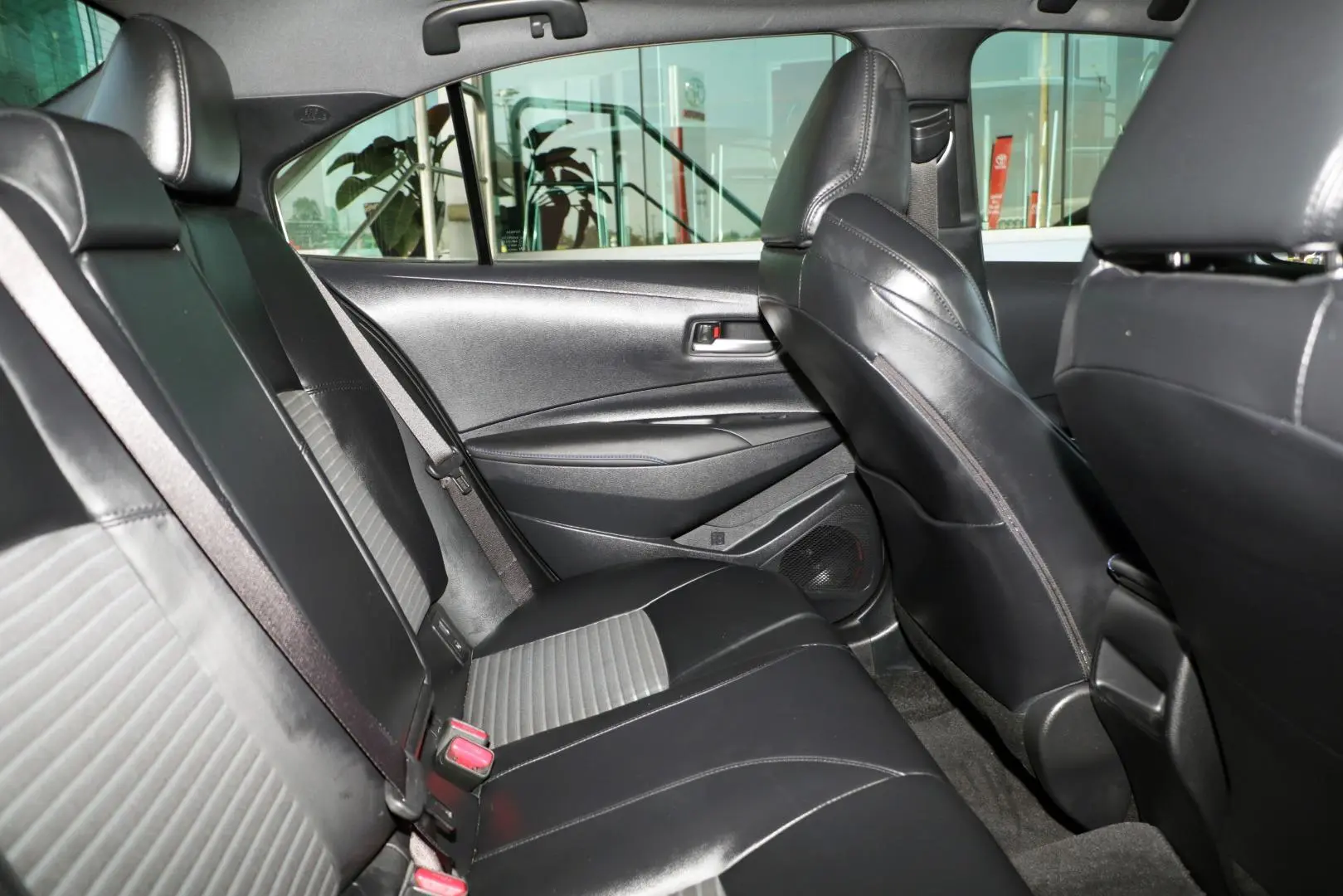 2019 Toyota Corolla Gallery Image 9
