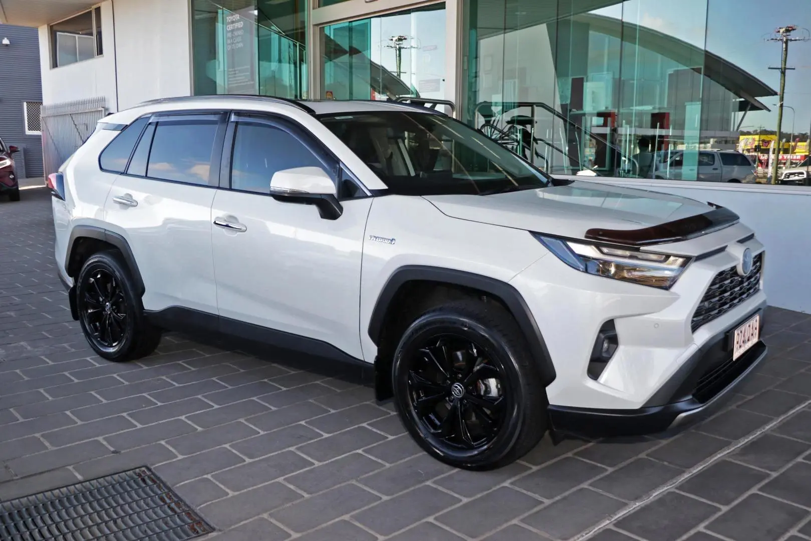 2022 Toyota RAV4 Gallery Image 5