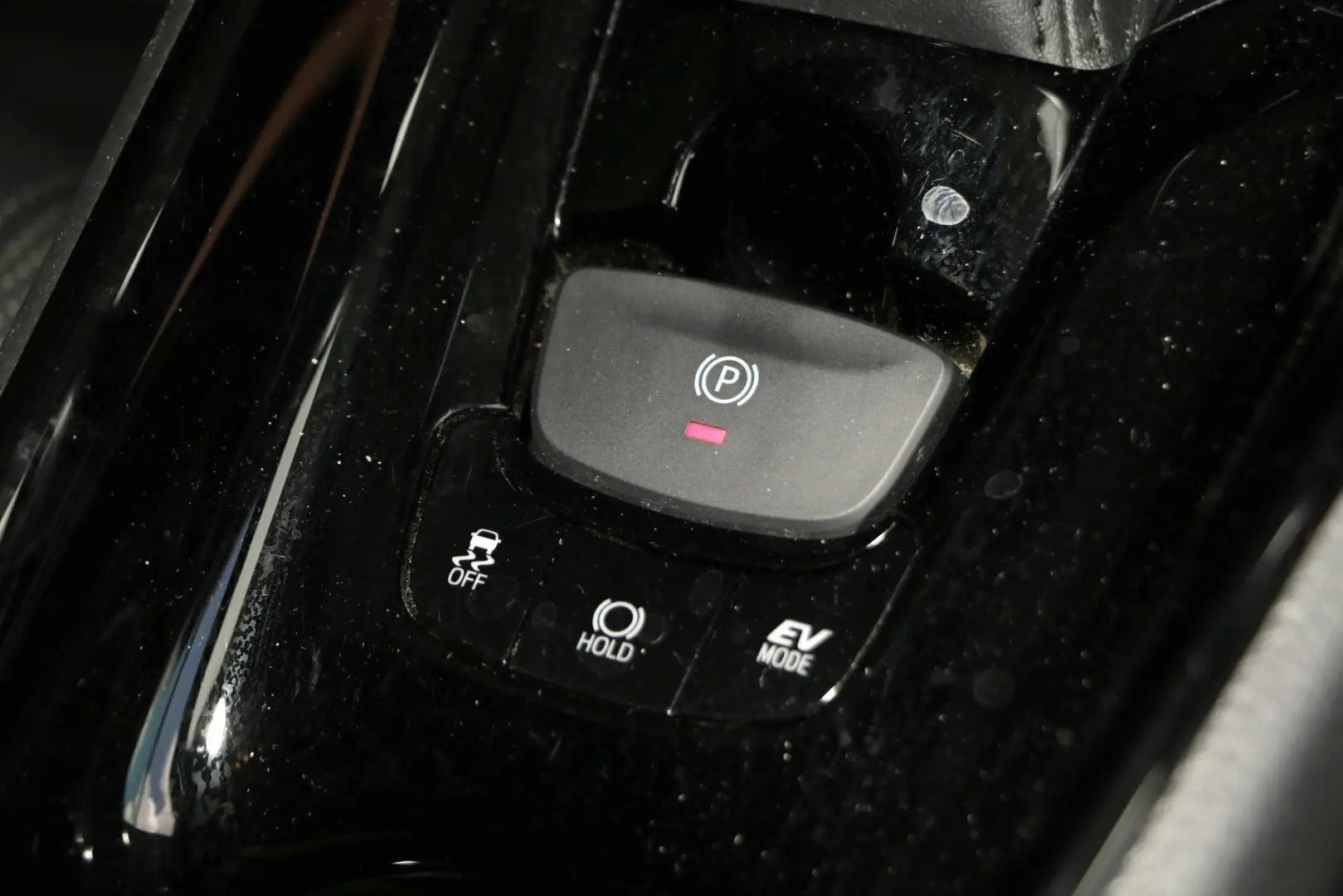 2023 Toyota C-HR Gallery Image 20