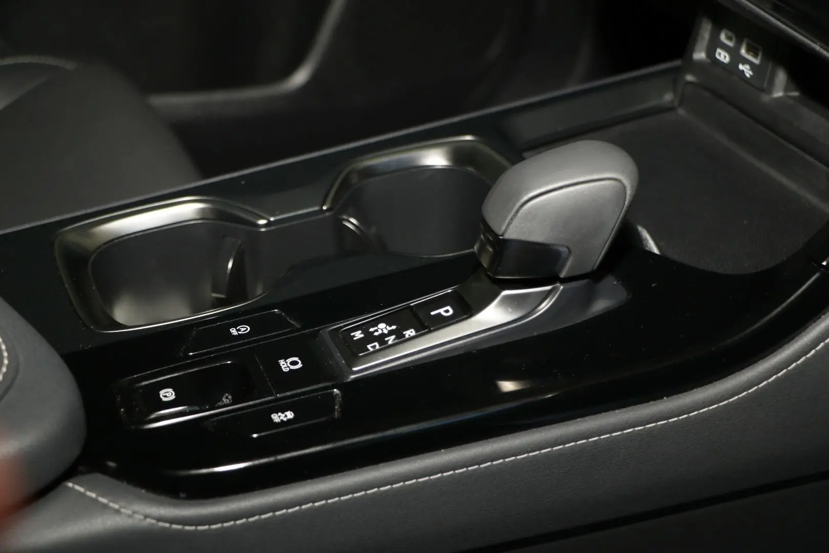 2023 Lexus NX Gallery Image 12