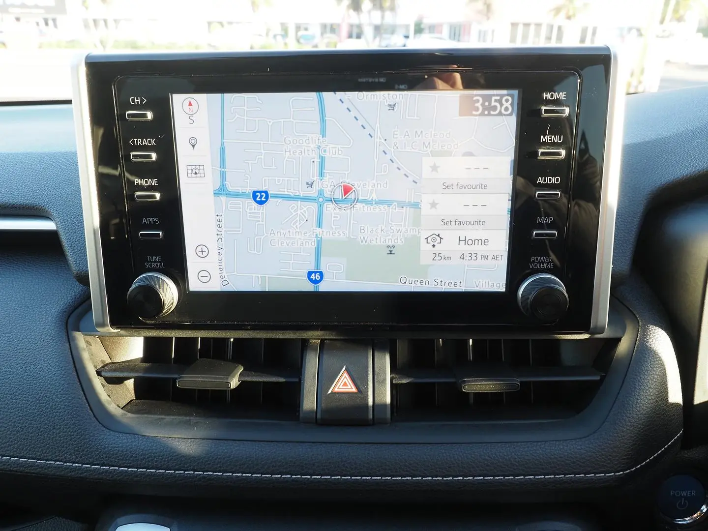 2022 Toyota RAV4 Gallery Image 23