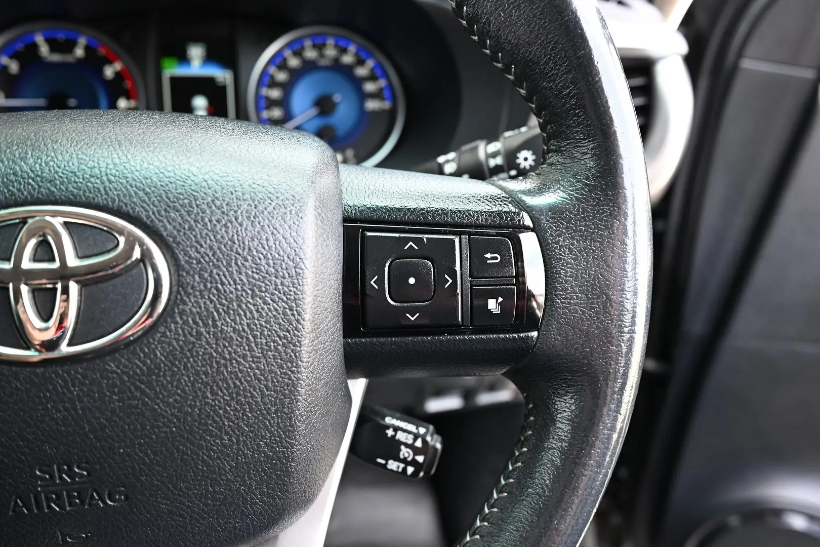 2017 Toyota Hilux Gallery Image 19