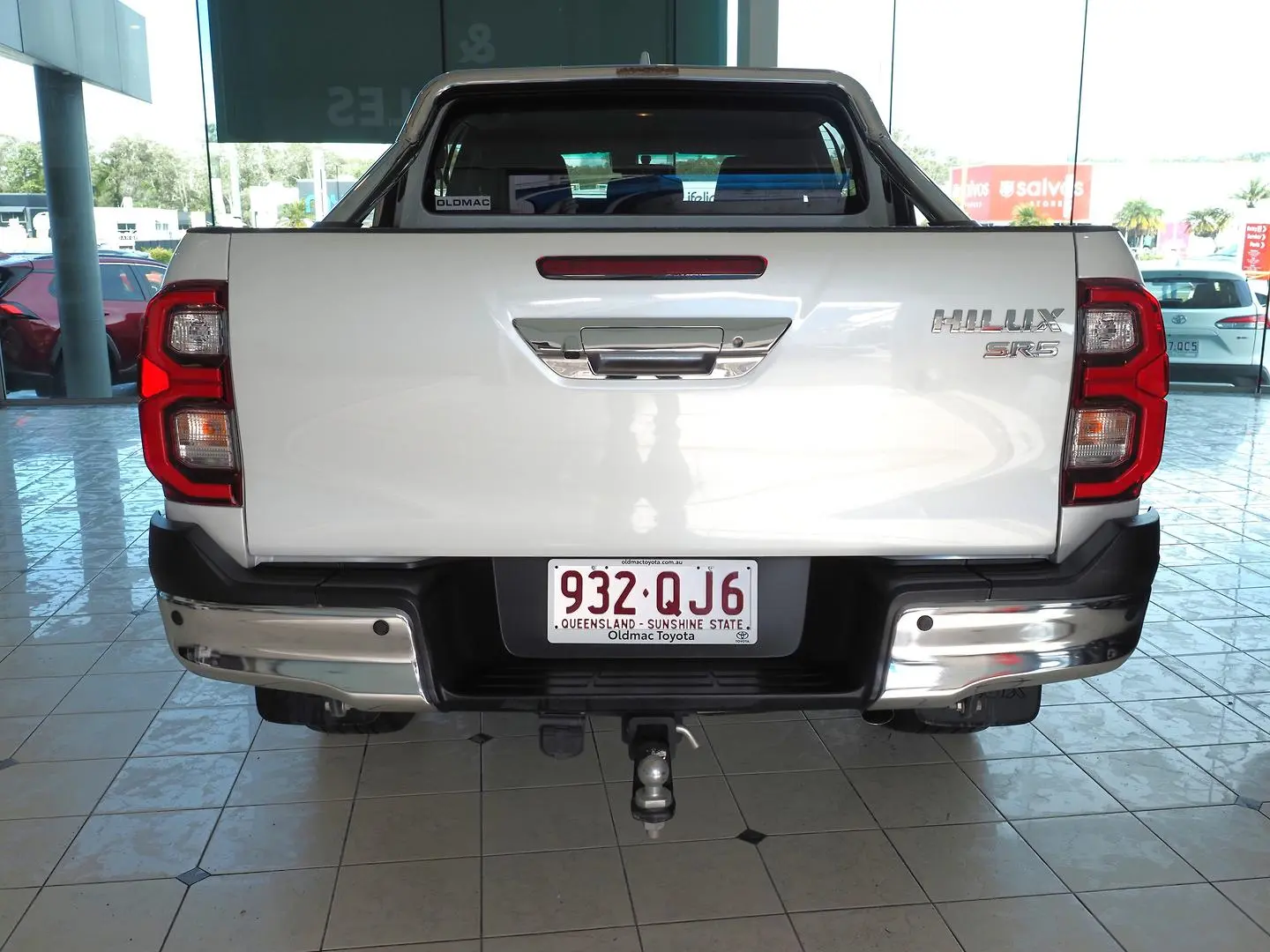 2023 Toyota Hilux Gallery Image 10
