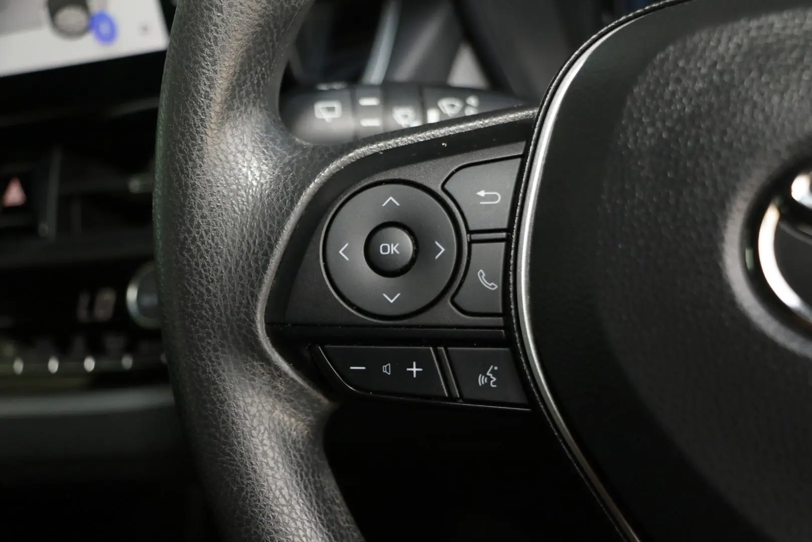 2023 Toyota Corolla Gallery Image 15