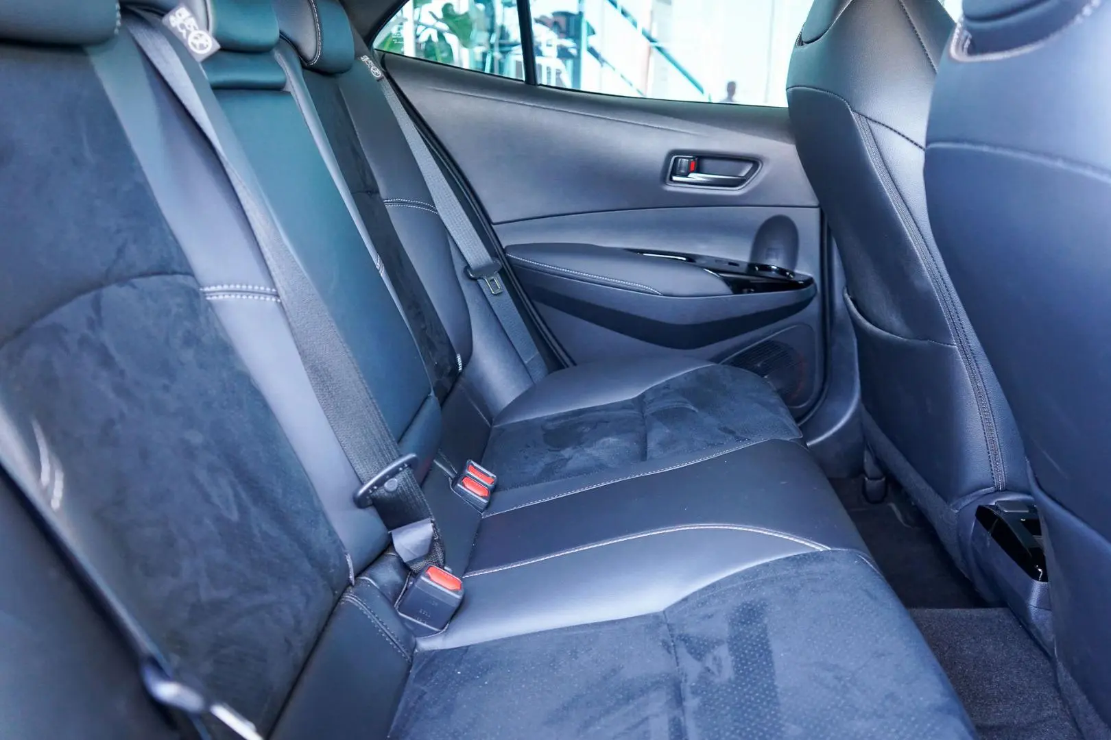 2025 Toyota Corolla Gallery Image 8