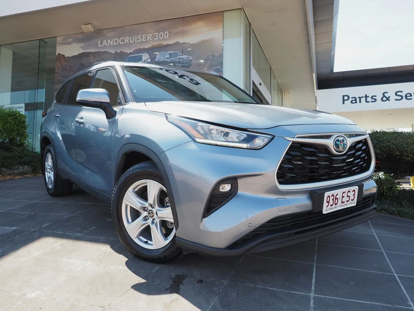 2022 Toyota Kluger Gallery Image 1