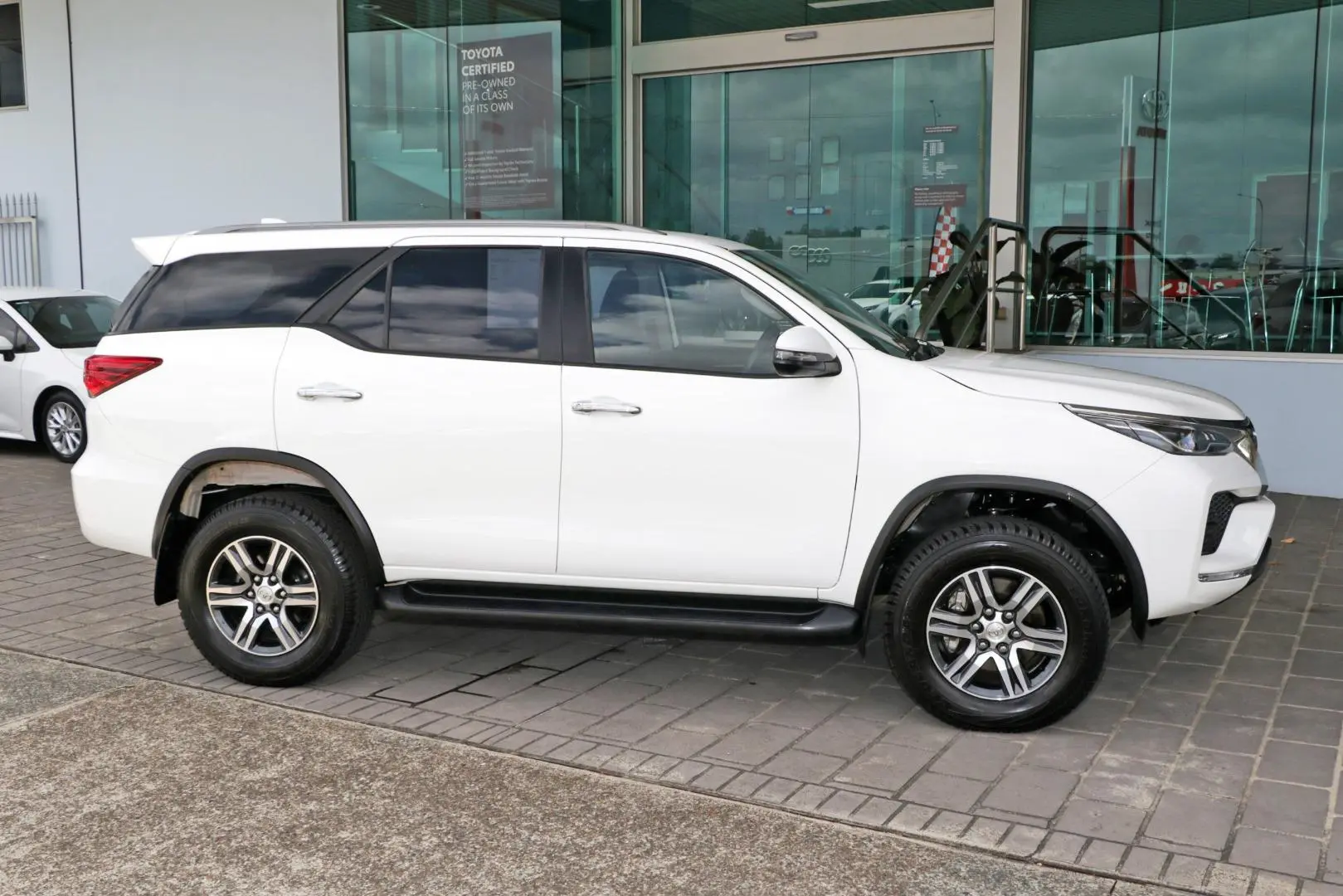 2024 Toyota Fortuner Gallery Image 5