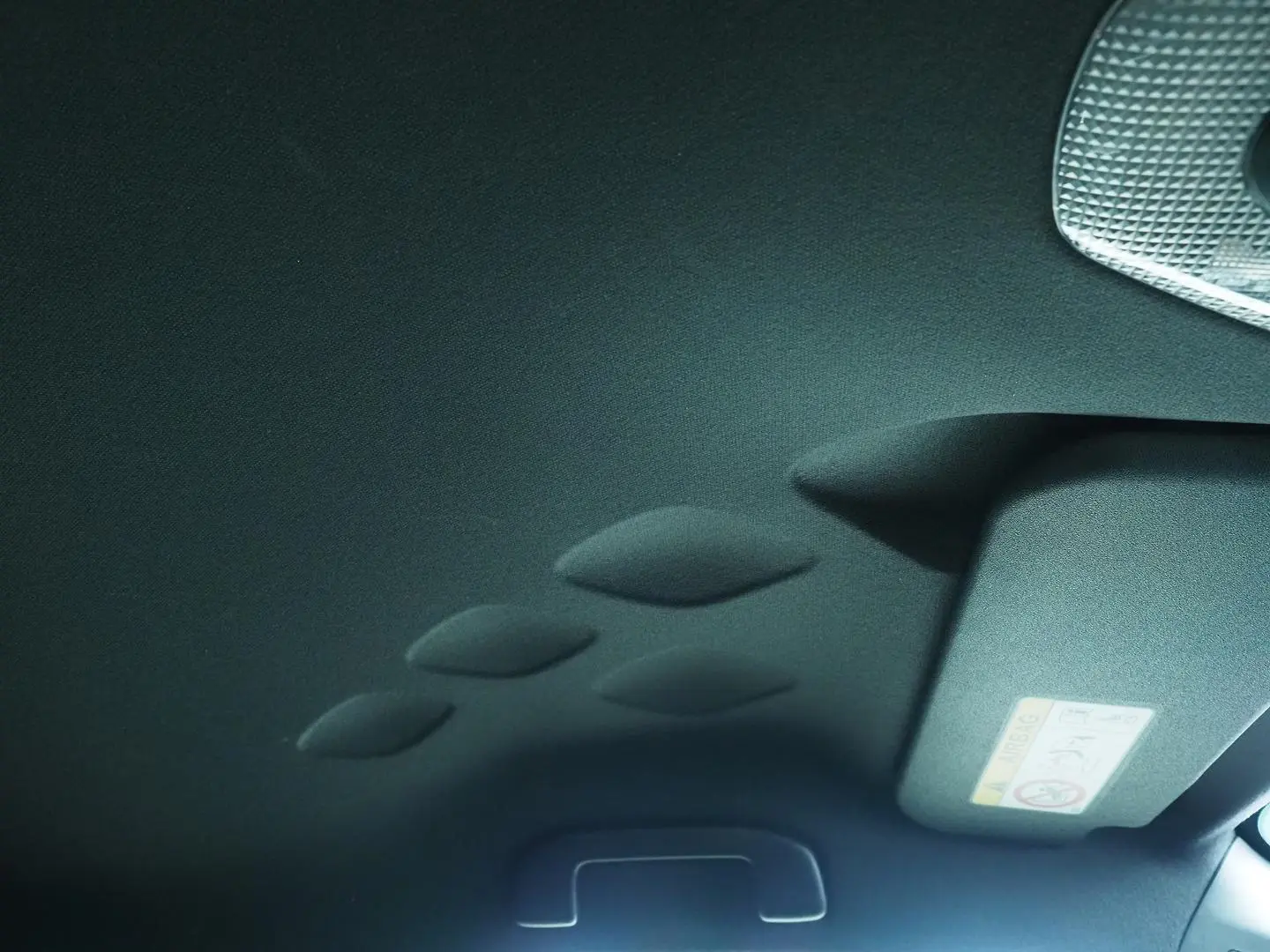 2021 Toyota C-HR Gallery Image 31