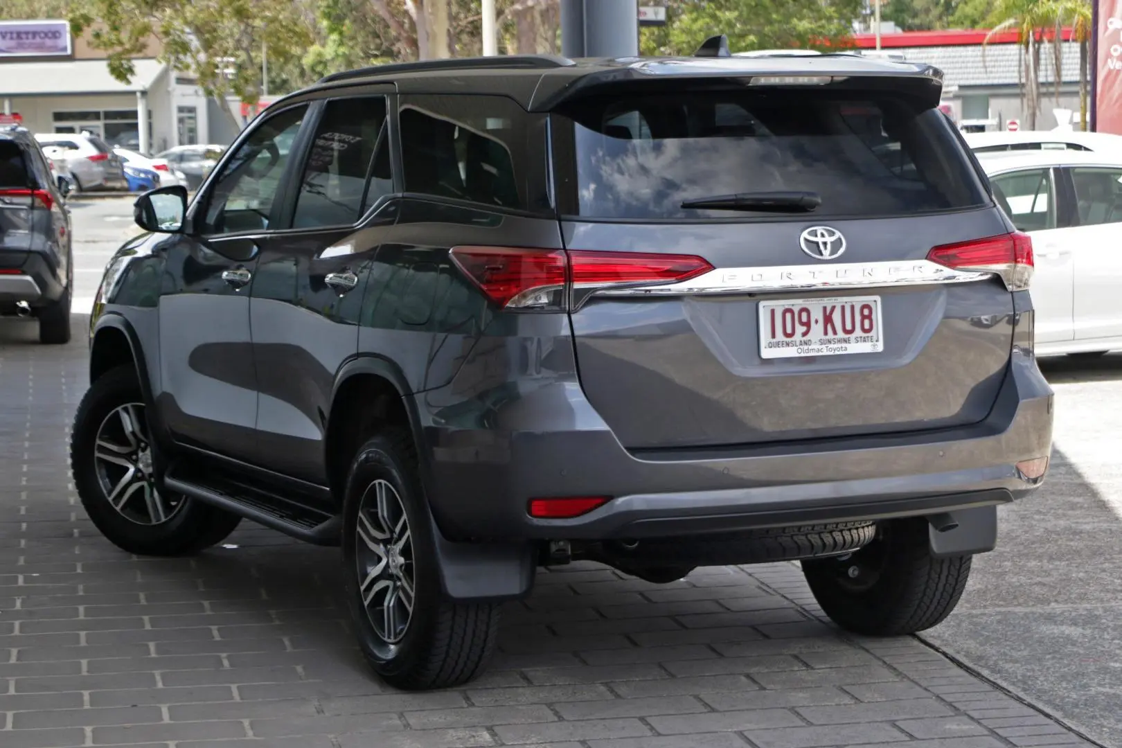 2024 Toyota Fortuner Gallery Image 2