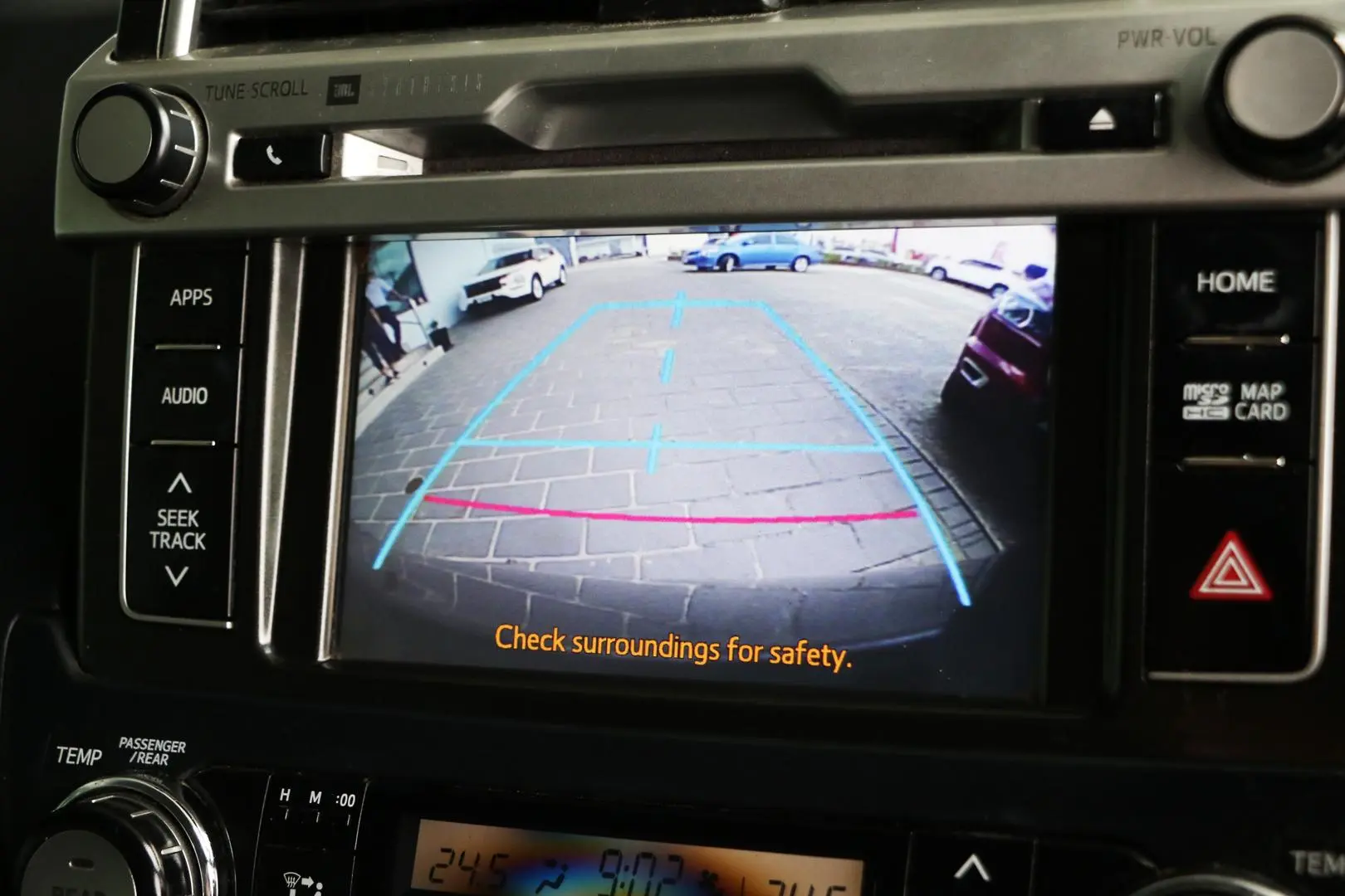 2014 Toyota Landcruiser Prado Gallery Image 10