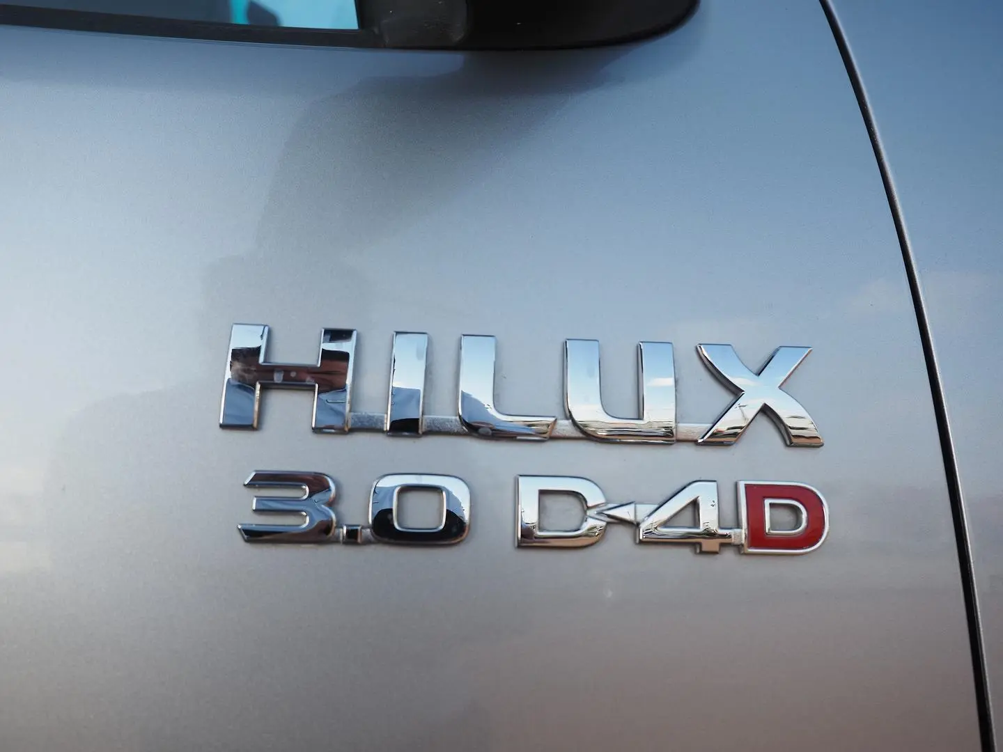 2015 Toyota Hilux Gallery Image 10