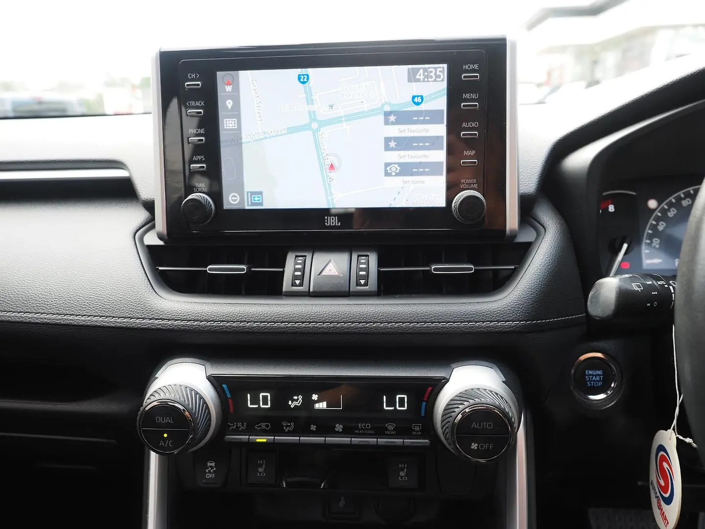 2020 Toyota RAV4 Gallery Image 22