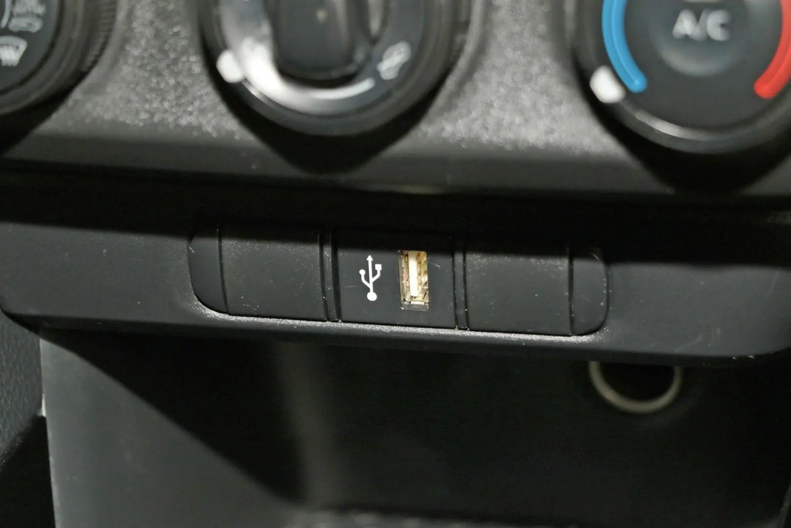 2023 Toyota Yaris Gallery Image 19