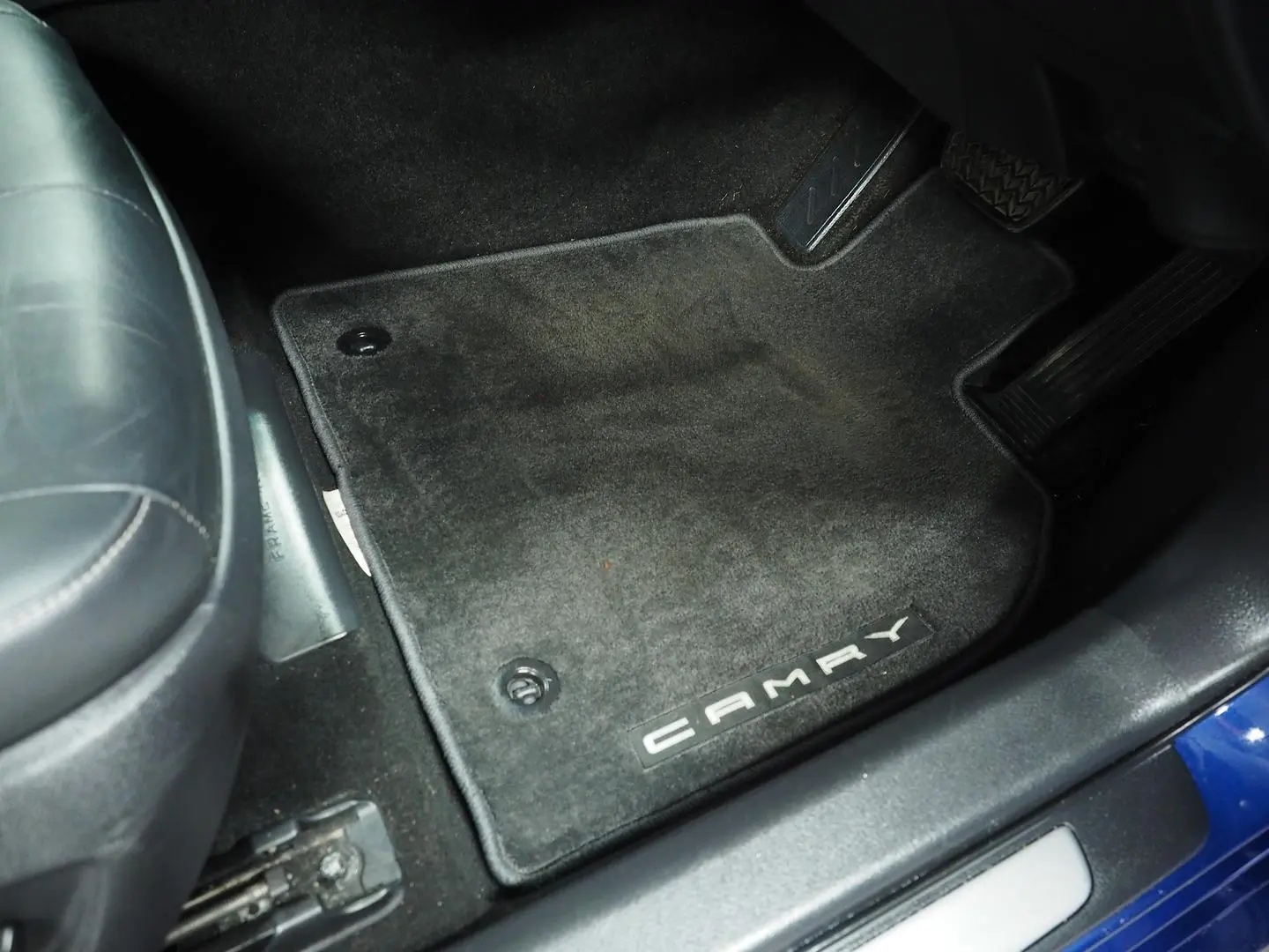 2018 Toyota Camry Gallery Image 17
