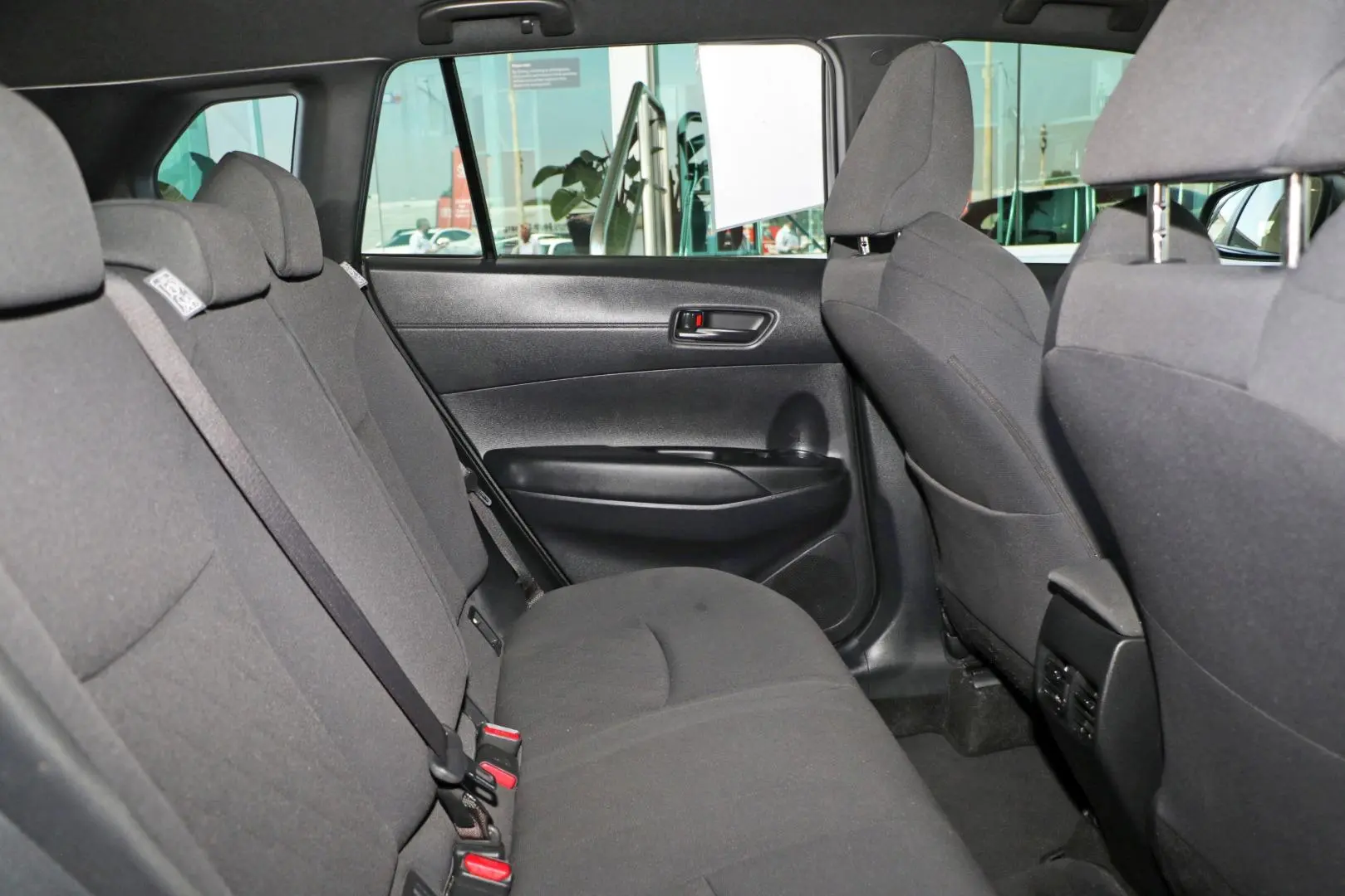 2023 Toyota Corolla Cross Gallery Image 9