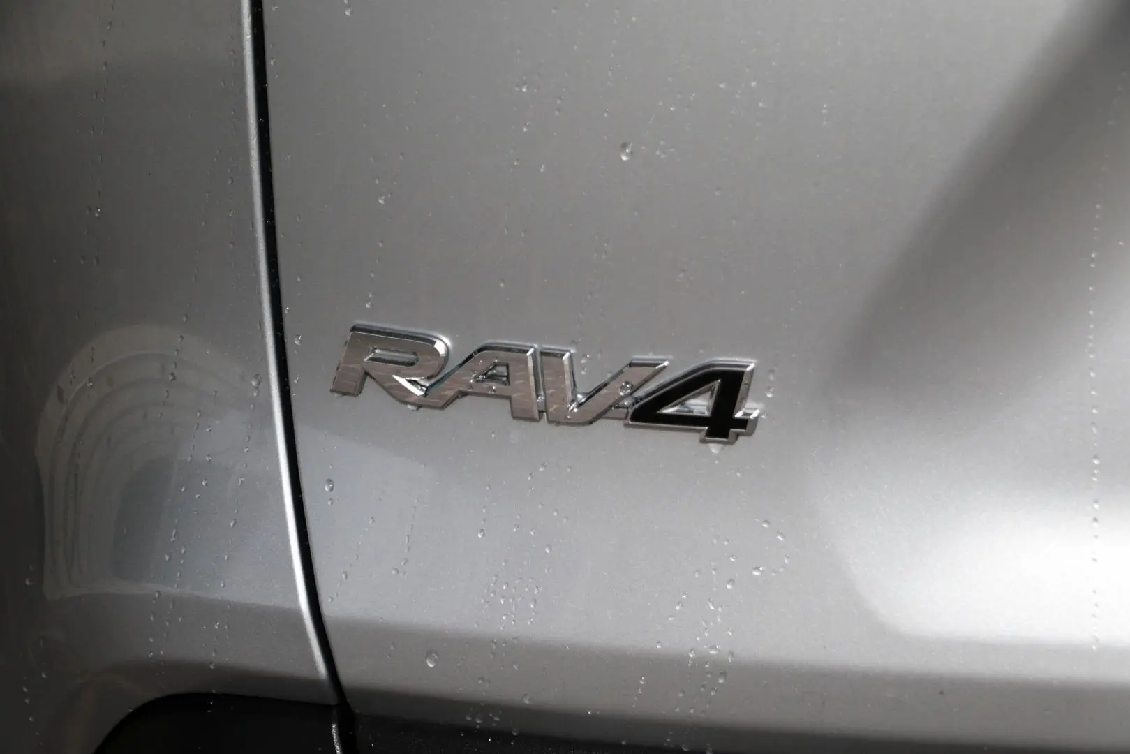 2019 Toyota RAV4 Gallery Image 20
