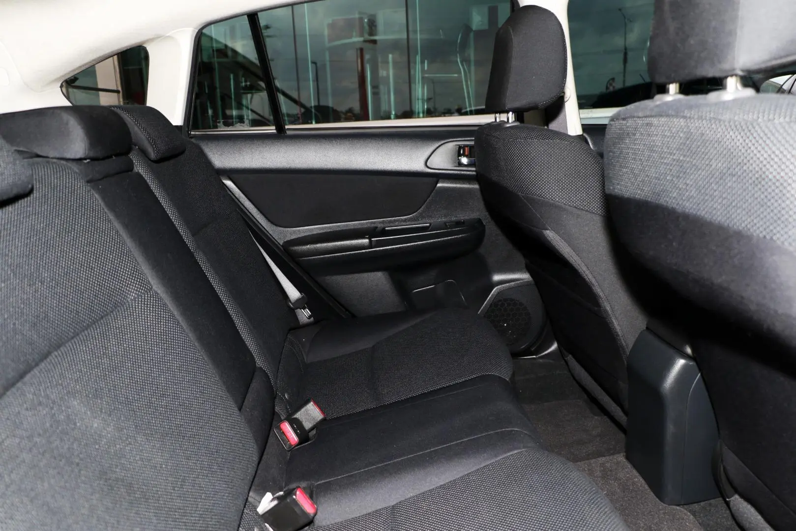 2015 Subaru Impreza Gallery Image 9