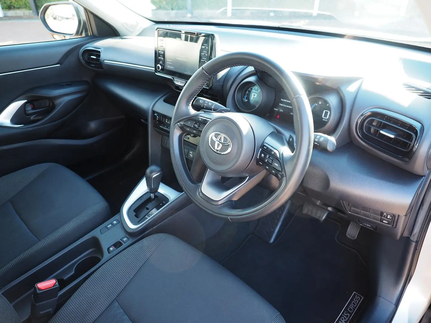 2023 Toyota Yaris Cross Gallery Image 21