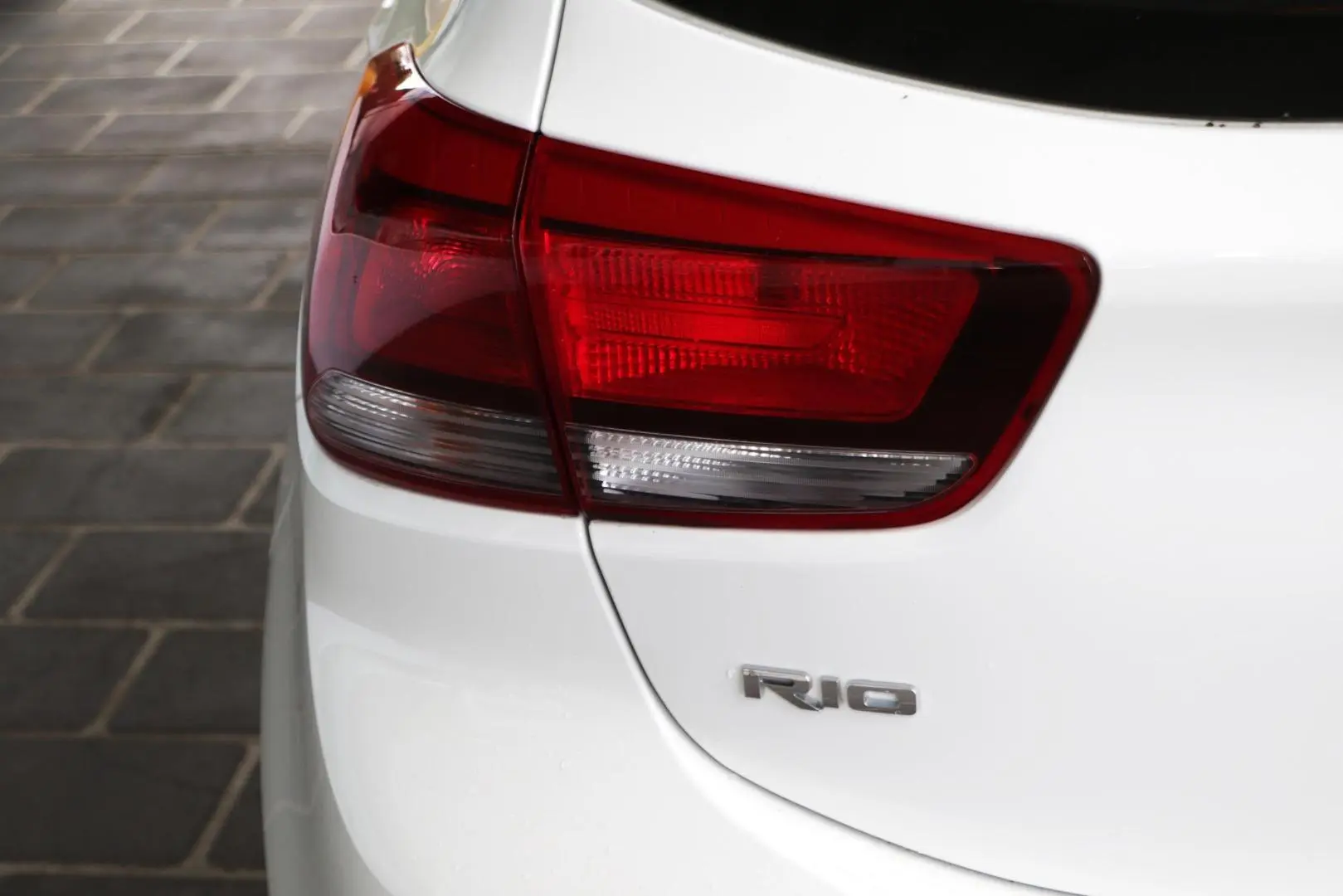 2019 Kia Rio Gallery Image 20