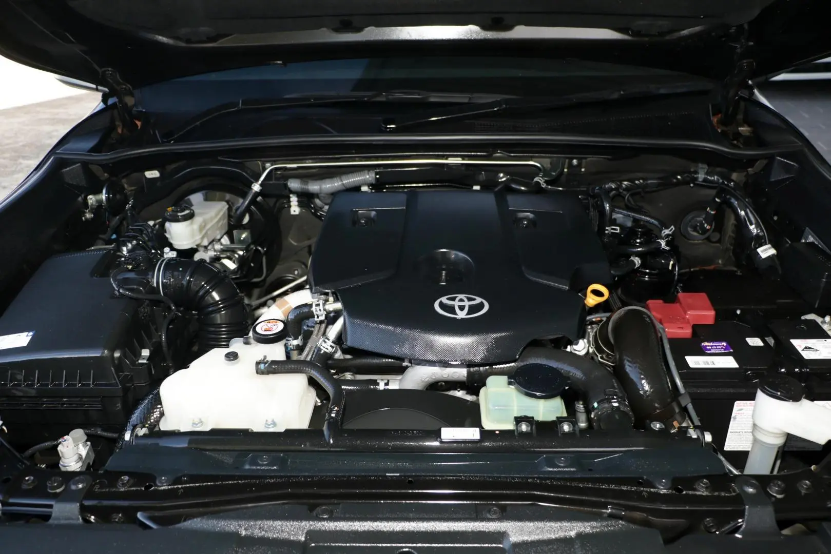 2021 Toyota Hilux Gallery Image 23