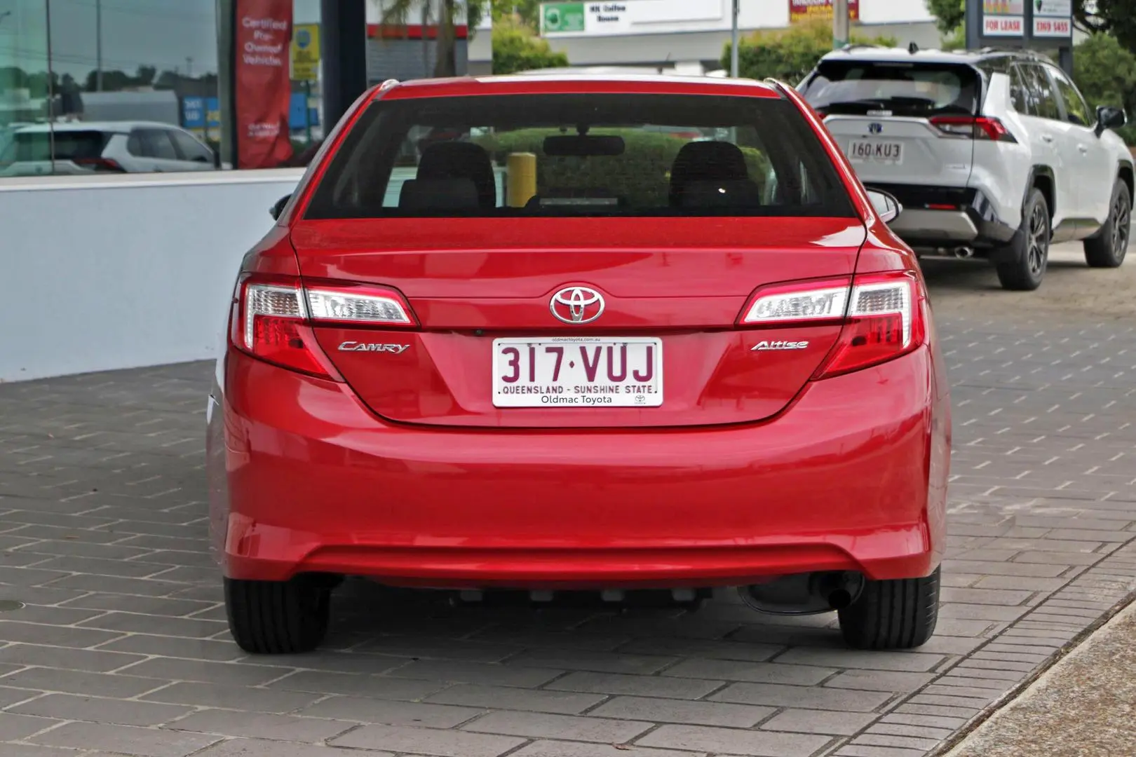 2015 Toyota Camry Gallery Image 4