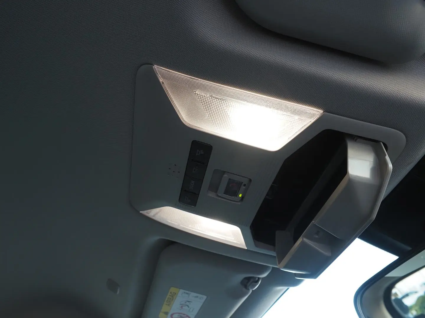 2024 Toyota RAV4 Gallery Image 23