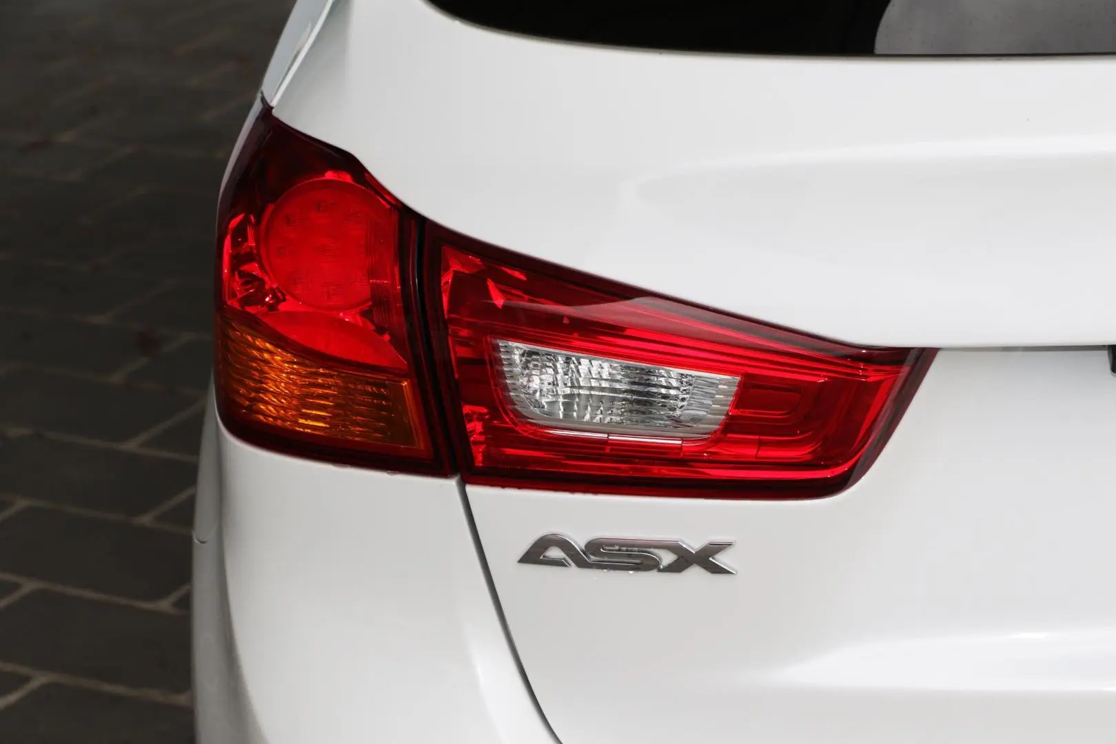 2013 Mitsubishi ASX Image 20